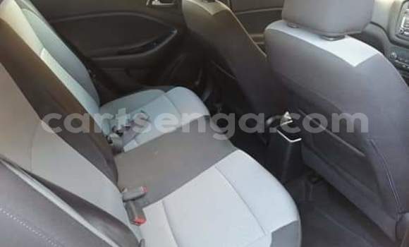 Acheter Occasion Voiture Hyundai i20 Beige à Hluti, Shiselweni District Acheter Occasion Voiture Hyundai i20 Beige à Hluti, Shiselweni District
