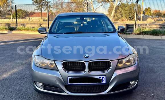 Acheter Occasion Voiture BMW 3–Series Gris à Ezulwini, Hhohho Acheter Occasion Voiture BMW 3–Series Gris à Ezulwini, Hhohho