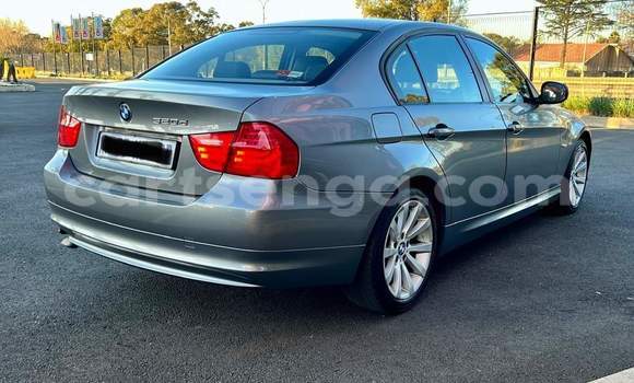 Acheter Occasion Voiture BMW 3–Series Gris à Ezulwini, Hhohho Acheter Occasion Voiture BMW 3–Series Gris à Ezulwini, Hhohho