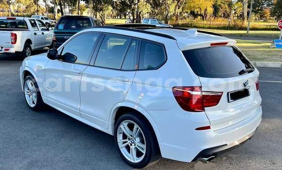 Nunua Ilio tumika BMW X3 White Gari ndani ya Ezulwini nchini Hhohho Nunua Ilio tumika BMW X3 White Gari ndani ya Ezulwini nchini Hhohho