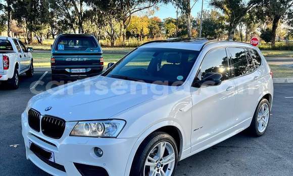 Nunua Ilio tumika BMW X3 White Gari ndani ya Ezulwini nchini Hhohho Nunua Ilio tumika BMW X3 White Gari ndani ya Ezulwini nchini Hhohho