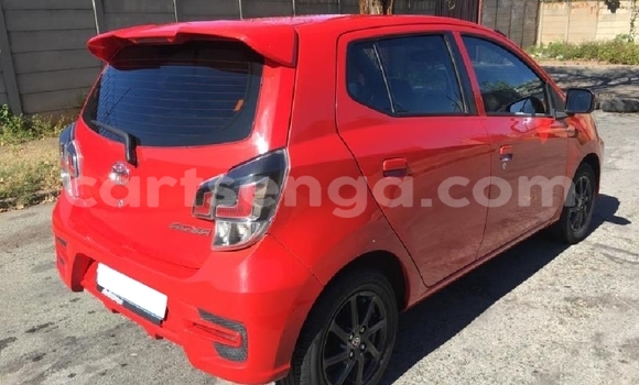 Nunua Ilio tumika Toyota Aygo Red Gari ndani ya Big Bend nchini Lubombo Nunua Ilio tumika Toyota Aygo Red Gari ndani ya Big Bend nchini Lubombo