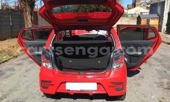 Nunua Ilio tumika Toyota Aygo Red Gari ndani ya Big Bend nchini Lubombo Nunua Ilio tumika Toyota Aygo Red Gari ndani ya Big Bend nchini Lubombo