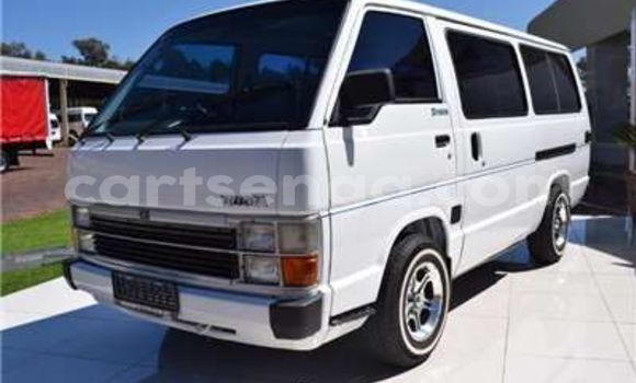 Acheter Occasion Voiture Toyota Hiace Blanc à Ezulwini, Hhohho Acheter Occasion Voiture Toyota Hiace Blanc à Ezulwini, Hhohho