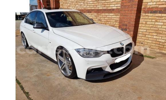 Buy Used BMW 3–Series White Car in Ezulwini in Hhohho Buy Used BMW 3–Series White Car in Ezulwini in Hhohho