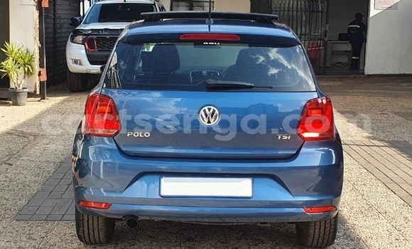 Nunua Ilio tumika Volkswagen Polo Blue Gari ndani ya Ezulwini nchini Hhohho Nunua Ilio tumika Volkswagen Polo Blue Gari ndani ya Ezulwini nchini Hhohho