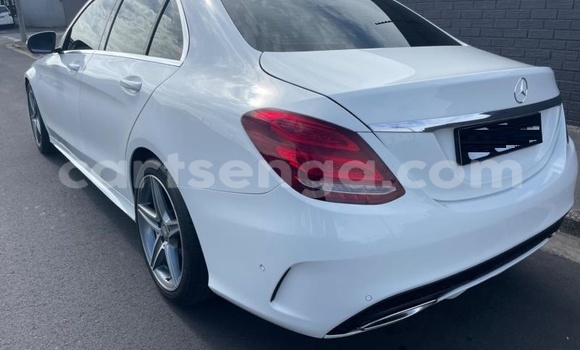 Acheter Occasion Voiture Mercedes‒Benz CLA-klasse AMG Blanc à Ezulwini, Hhohho Acheter Occasion Voiture Mercedes‒Benz CLA-klasse AMG Blanc à Ezulwini, Hhohho