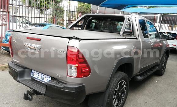 Acheter Occasion Voiture Toyota Hilux Gris à Ezulwini, Hhohho Acheter Occasion Voiture Toyota Hilux Gris à Ezulwini, Hhohho