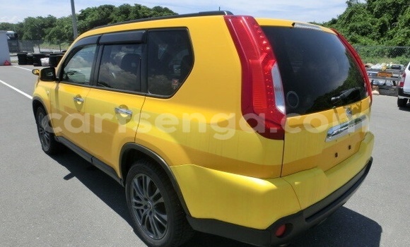 Nunua Ilio tumika Nissan X–Trail Brown Gari ndani ya Ezulwini nchini Hhohho Nunua Ilio tumika Nissan X–Trail Brown Gari ndani ya Ezulwini nchini Hhohho