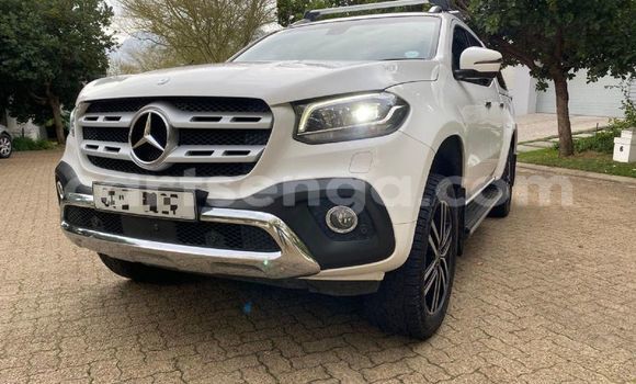 Acheter Occasion Voiture Mercedes‒Benz X-klasse Concept Blanc à Big Bend, Lubombo District Acheter Occasion Voiture Mercedes‒Benz X-klasse Concept Blanc à Big Bend, Lubombo District