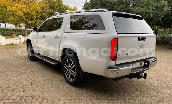 Acheter Occasion Voiture Mercedes‒Benz X-klasse Concept Blanc à Big Bend, Lubombo District Acheter Occasion Voiture Mercedes‒Benz X-klasse Concept Blanc à Big Bend, Lubombo District