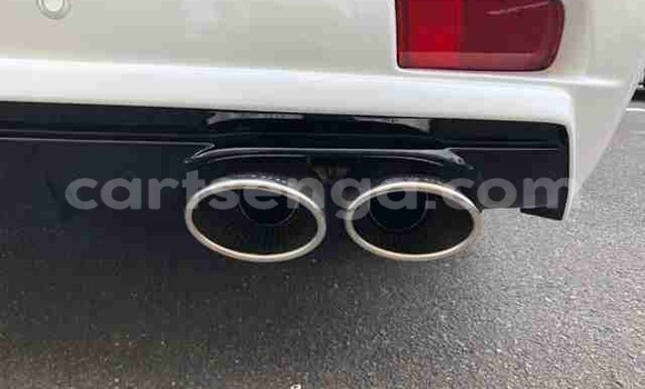 Nunua Ilio tumika Toyota Land Cruiser Prado White Gari ndani ya Big Bend nchini Lubombo Nunua Ilio tumika Toyota Land Cruiser Prado White Gari ndani ya Big Bend nchini Lubombo