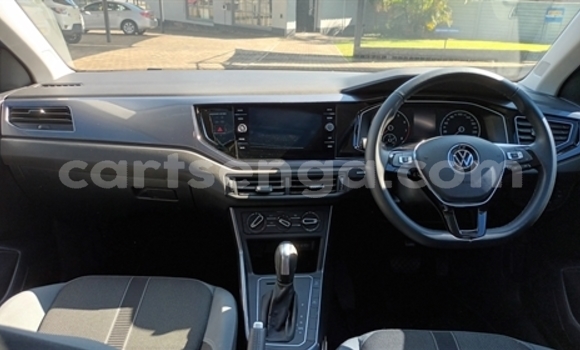 Acheter Occasion Voiture Volkswagen Polo Bleu à Mbabane, Manzini Acheter Occasion Voiture Volkswagen Polo Bleu à Mbabane, Manzini