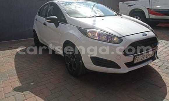 Buy Used Ford Fiesta White Car in Mondi in Hhohho Buy Used Ford Fiesta White Car in Mondi in Hhohho
