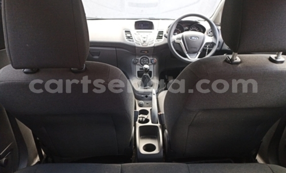 Buy Used Ford Fiesta White Car in Mondi in Hhohho Buy Used Ford Fiesta White Car in Mondi in Hhohho