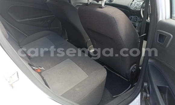 Buy Used Ford Fiesta White Car in Mondi in Hhohho Buy Used Ford Fiesta White Car in Mondi in Hhohho