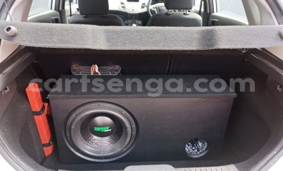 Buy Used Ford Fiesta White Car in Mondi in Hhohho Buy Used Ford Fiesta White Car in Mondi in Hhohho