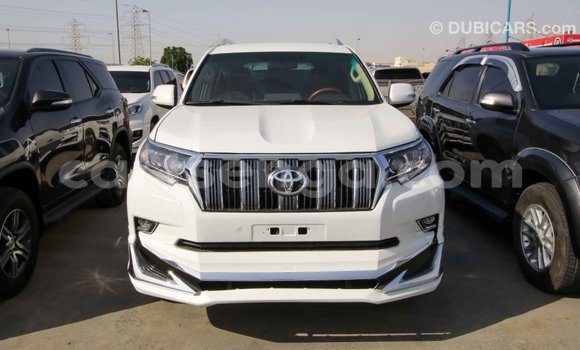 Buy Import Toyota Prado White Car in Import - Dubai in Hhohho Buy Import Toyota Prado White Car in Import - Dubai in Hhohho
