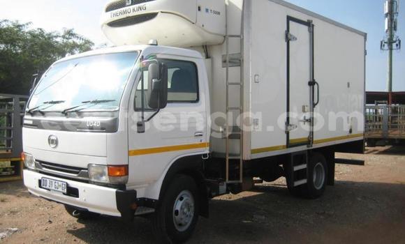 Nunua Ilio tumika Toyota Dyna White Lori ndani ya Big Bend nchini Wilaya ya Lubombo Nunua Ilio tumika Toyota Dyna White Lori ndani ya Big Bend nchini Wilaya ya Lubombo