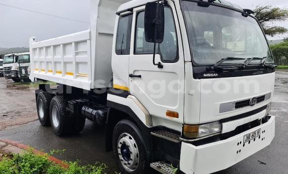 Acheter Occasion Utilitaire Nissan UD Autre à Big Bend, Lubombo District Acheter Occasion Utilitaire Nissan UD Autre à Big Bend, Lubombo District