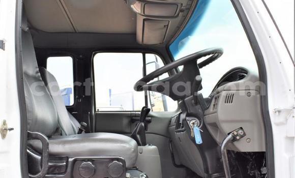 Nunua Ilio tumika Nissan UD White Lori ndani ya Big Bend nchini Wilaya ya Lubombo Nunua Ilio tumika Nissan UD White Lori ndani ya Big Bend nchini Wilaya ya Lubombo