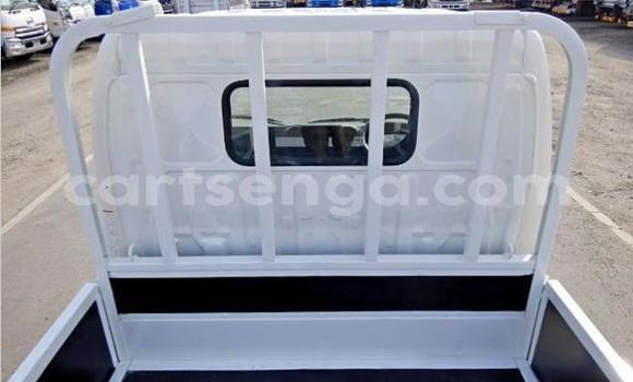 Acheter Occasion Utilitaire Toyota Dyna Blanc à Big Bend, Lubombo District Acheter Occasion Utilitaire Toyota Dyna Blanc à Big Bend, Lubombo District