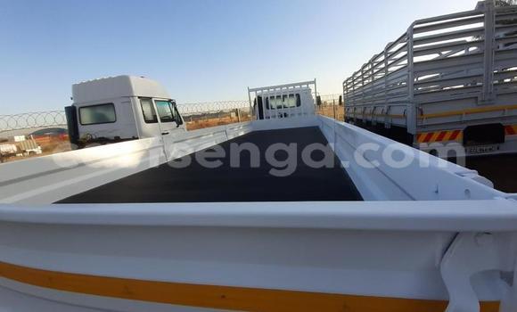 Acheter Occasion Utilitaire Nissan UD Autre à Big Bend, Lubombo District Acheter Occasion Utilitaire Nissan UD Autre à Big Bend, Lubombo District