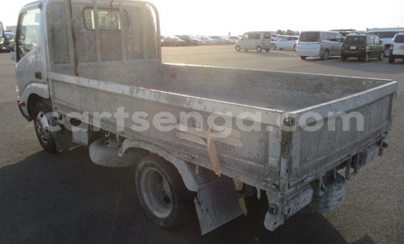 Acheter Occasion Utilitaire Toyota Dyna Gris à Big Bend, Lubombo District Acheter Occasion Utilitaire Toyota Dyna Gris à Big Bend, Lubombo District