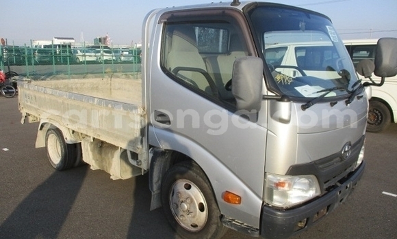 Acheter Occasion Utilitaire Toyota Dyna Gris à Big Bend, Lubombo District Acheter Occasion Utilitaire Toyota Dyna Gris à Big Bend, Lubombo District