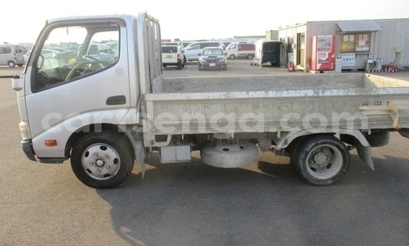 Acheter Occasion Utilitaire Toyota Dyna Gris à Big Bend, Lubombo District Acheter Occasion Utilitaire Toyota Dyna Gris à Big Bend, Lubombo District