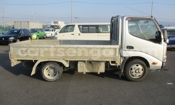 Acheter Occasion Utilitaire Toyota Dyna Gris à Big Bend, Lubombo District Acheter Occasion Utilitaire Toyota Dyna Gris à Big Bend, Lubombo District