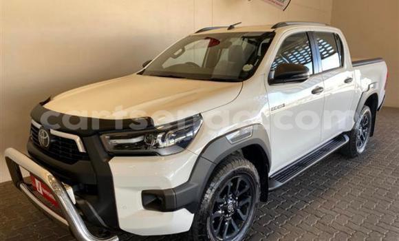 Acheter Occasion Voiture Toyota Hilux Blanc à Matsapha, Manzini