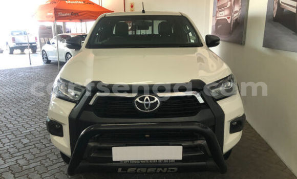 Buy Used Toyota Hilux White Car in Mbabane in Manzini Buy Used Toyota Hilux White Car in Mbabane in Manzini