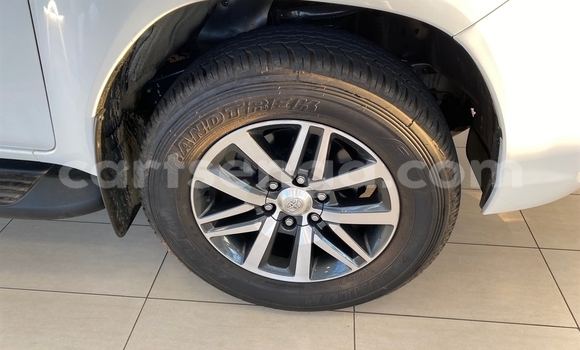 Acheter Occasion Voiture Toyota Hilux Blanc à Ezulwini, Hhohho Acheter Occasion Voiture Toyota Hilux Blanc à Ezulwini, Hhohho
