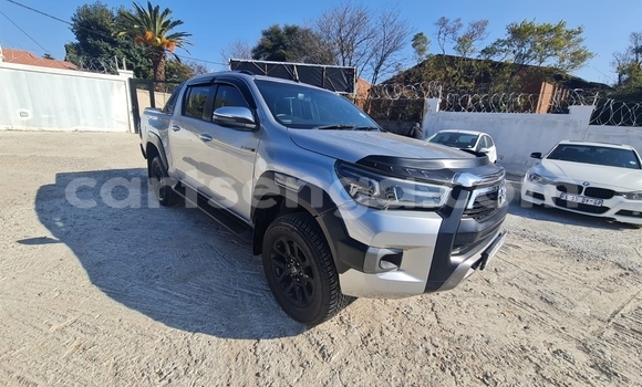 Buy Used Toyota Hilux White Car in Ezulwini in Hhohho Buy Used Toyota Hilux White Car in Ezulwini in Hhohho