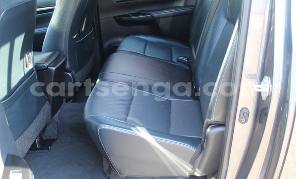 Buy Used Toyota Hilux Black Car in Ezulwini in Hhohho Buy Used Toyota Hilux Black Car in Ezulwini in Hhohho