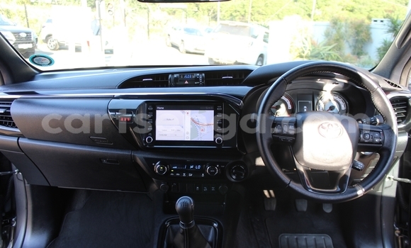 Buy Used Toyota Hilux Black Car in Ezulwini in Hhohho Buy Used Toyota Hilux Black Car in Ezulwini in Hhohho