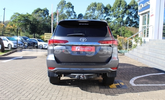 Acheter Occasion Voiture Toyota Hilux Autre à Import - Dubai, Hhohho Acheter Occasion Voiture Toyota Hilux Autre à Import - Dubai, Hhohho