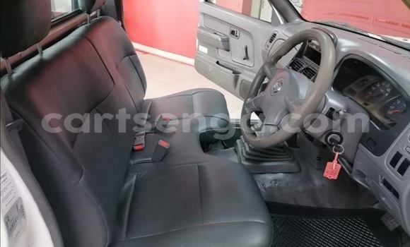 Acheter Occasion Voiture Nissan Hardbody Blanc à Big Bend, Lubombo Acheter Occasion Voiture Nissan Hardbody Blanc à Big Bend, Lubombo