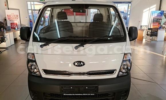 Acheter Occasion Voiture Kia K7 Blanc à Mbabane, Manzini Acheter Occasion Voiture Kia K7 Blanc à Mbabane, Manzini