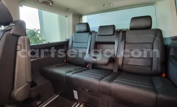 Acheter Occasion Voiture Volkswagen Caravelle Blanc à Mbabane, Manzini Acheter Occasion Voiture Volkswagen Caravelle Blanc à Mbabane, Manzini