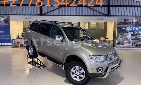 Acheter Occasion Voiture Mitsubishi Pajero Gris à Mbabane, Manzini