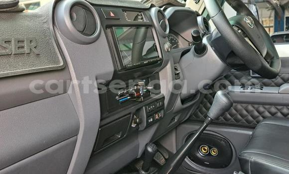 Acheter Occasion Voiture Toyota Land Cruiser Blanc à Mbabane, Manzini Acheter Occasion Voiture Toyota Land Cruiser Blanc à Mbabane, Manzini