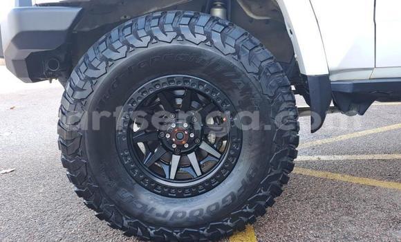 Acheter Occasion Voiture Toyota Land Cruiser Blanc à Mbabane, Manzini Acheter Occasion Voiture Toyota Land Cruiser Blanc à Mbabane, Manzini