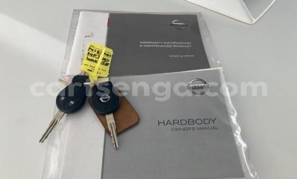 Nunua Ilio tumika Nissan NP 300 White Gari ndani ya Ezulwini nchini Hhohho Nunua Ilio tumika Nissan NP 300 White Gari ndani ya Ezulwini nchini Hhohho