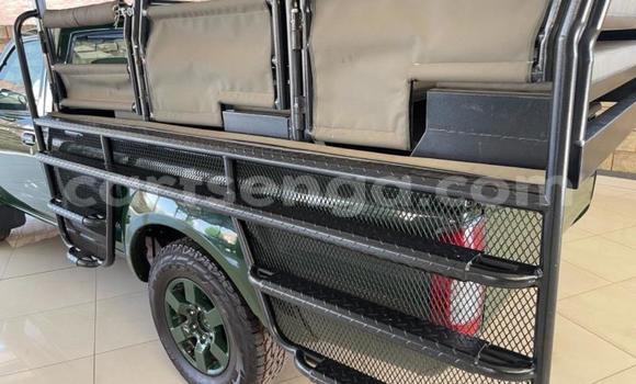 Acheter Occasion Voiture Nissan NP 300 Vert à Ezulwini, Hhohho Acheter Occasion Voiture Nissan NP 300 Vert à Ezulwini, Hhohho