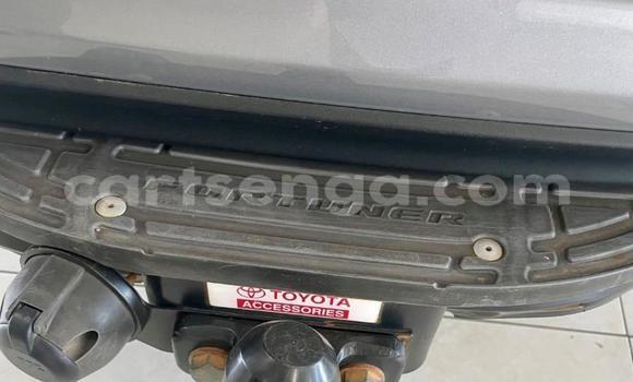 Nunua Ilio tumika Toyota Hilux Silver Gari ndani ya Ezulwini nchini Hhohho Nunua Ilio tumika Toyota Hilux Silver Gari ndani ya Ezulwini nchini Hhohho