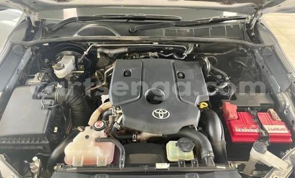 Nunua Ilio tumika Toyota Hilux Silver Gari ndani ya Ezulwini nchini Hhohho Nunua Ilio tumika Toyota Hilux Silver Gari ndani ya Ezulwini nchini Hhohho