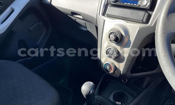 Buy Used Toyota Yaris Silver Car in Ezulwini in Hhohho Buy Used Toyota Yaris Silver Car in Ezulwini in Hhohho