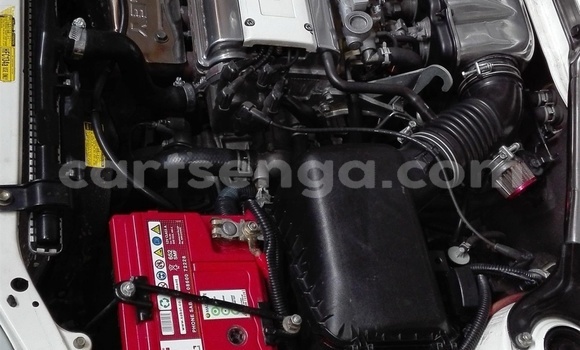 Nunua Ilio tumika Toyota Corolla White Gari ndani ya Ezulwini nchini Hhohho Nunua Ilio tumika Toyota Corolla White Gari ndani ya Ezulwini nchini Hhohho